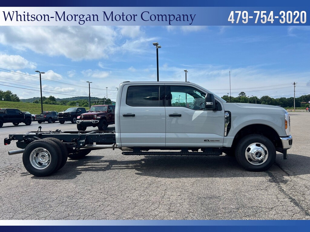 New 2026 Ford Super Duty F-350 DRW XLT XLT 4WD Crew Cab 179 WB 60 CA