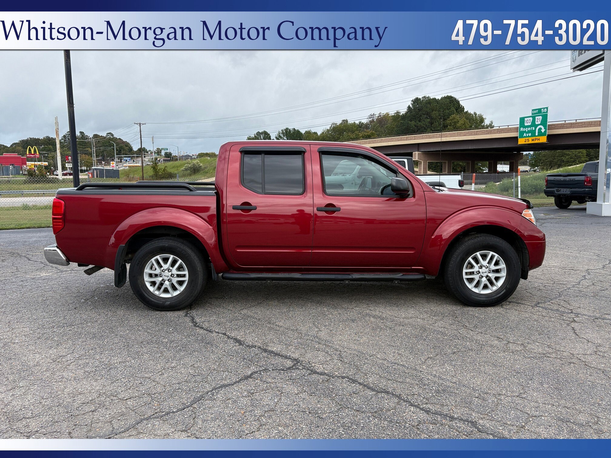 2021 Nissan Frontier Crew Cab SV photo 2