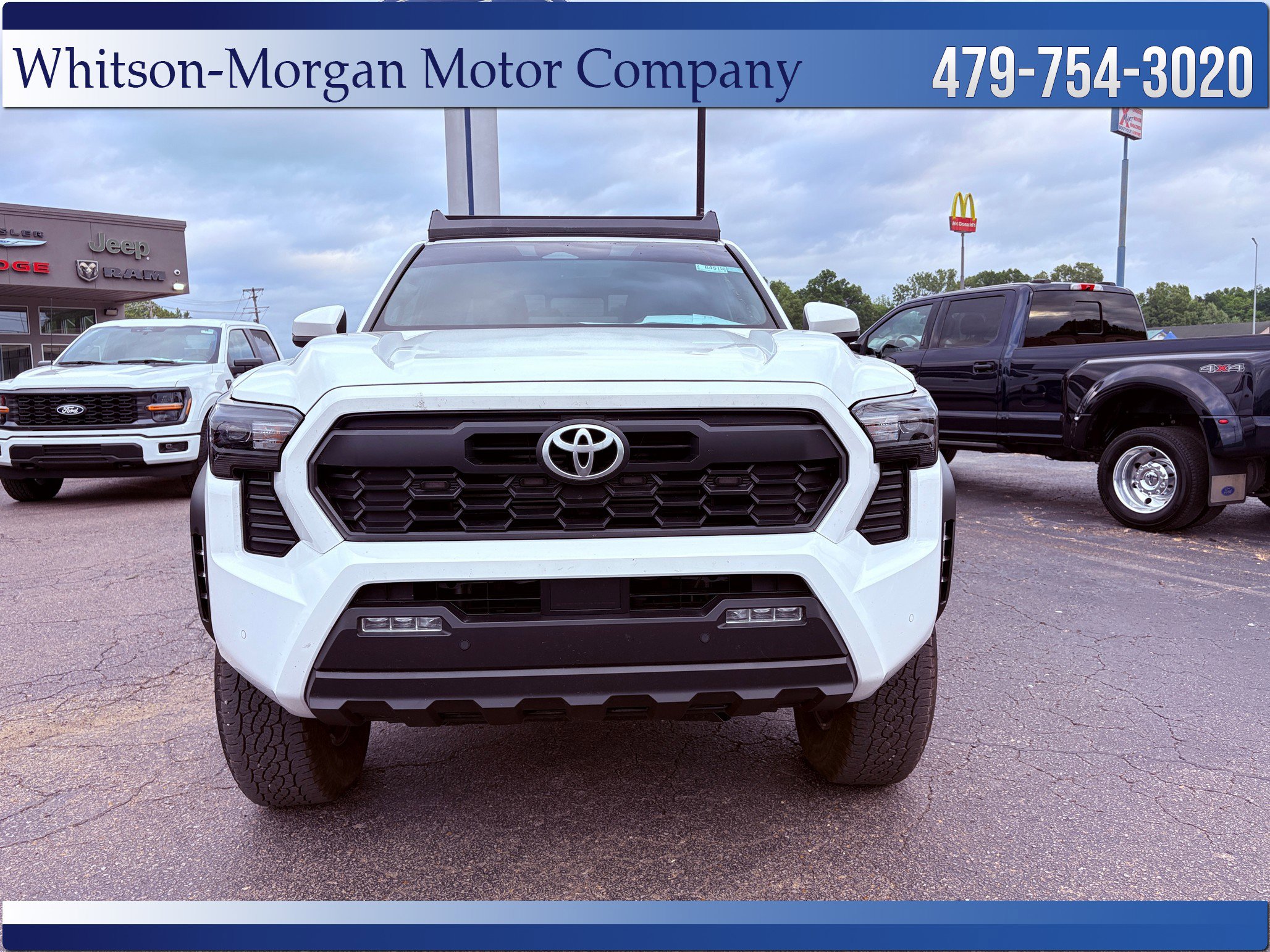 Used 2024 Toyota Tacoma TRD Off Road with VIN 3TMLB5JN5RM053253 for sale in Little Rock