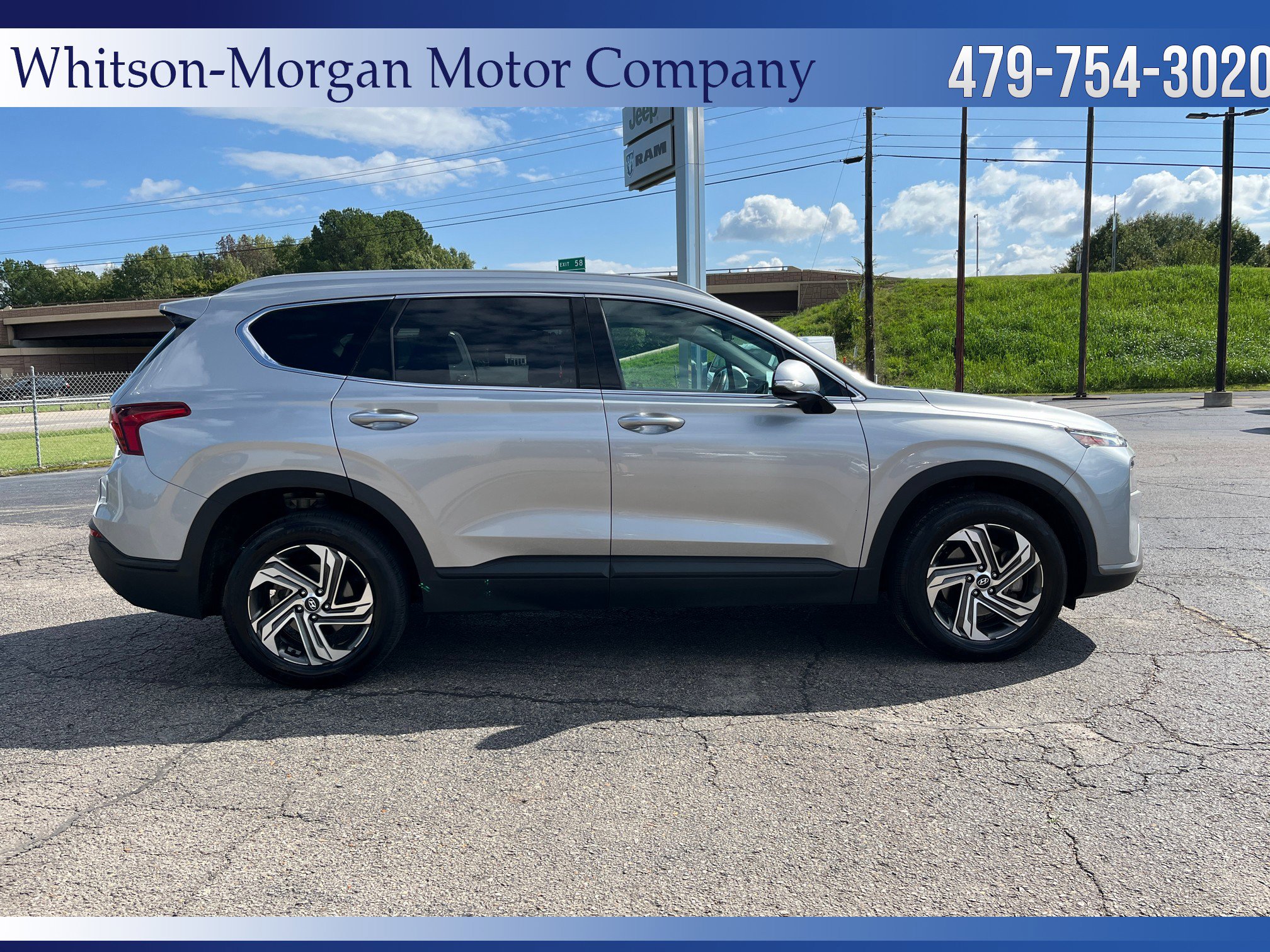 2023 Hyundai Santa Fe SEL photo 4