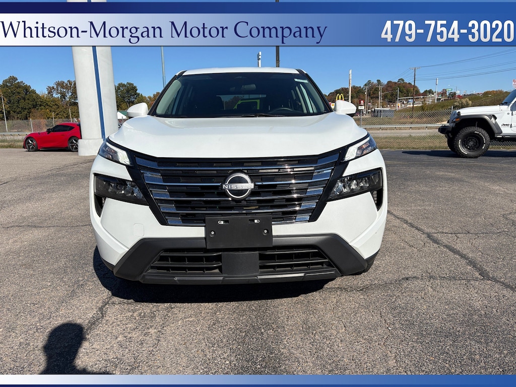 Used 2024 Nissan Rogue SV AWD SV