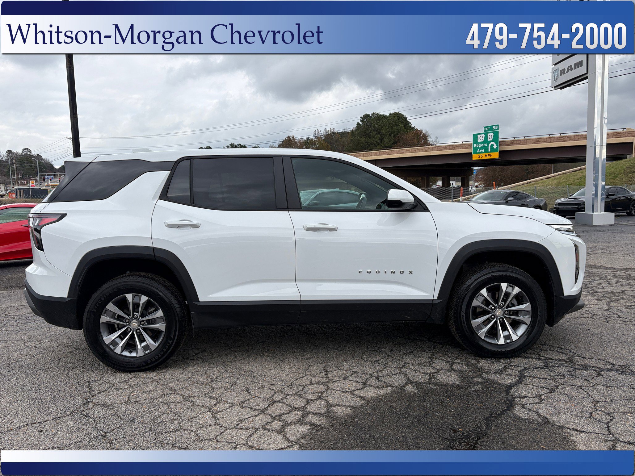 2025 Chevrolet Equinox photo 3