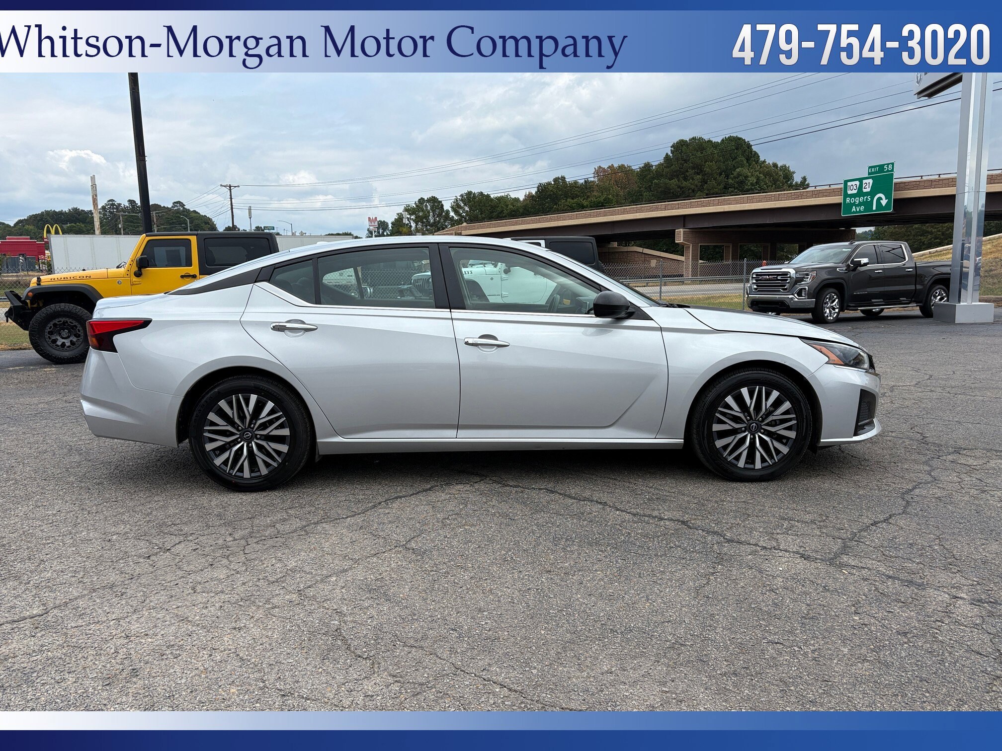2024 Nissan Altima 2.5 SV photo 4