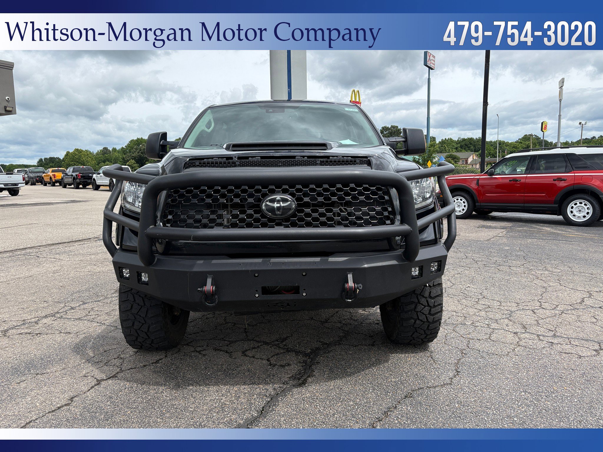 Used 2020 Toyota Tundra SR5 with VIN 5TFDY5F1XLX885682 for sale in Little Rock