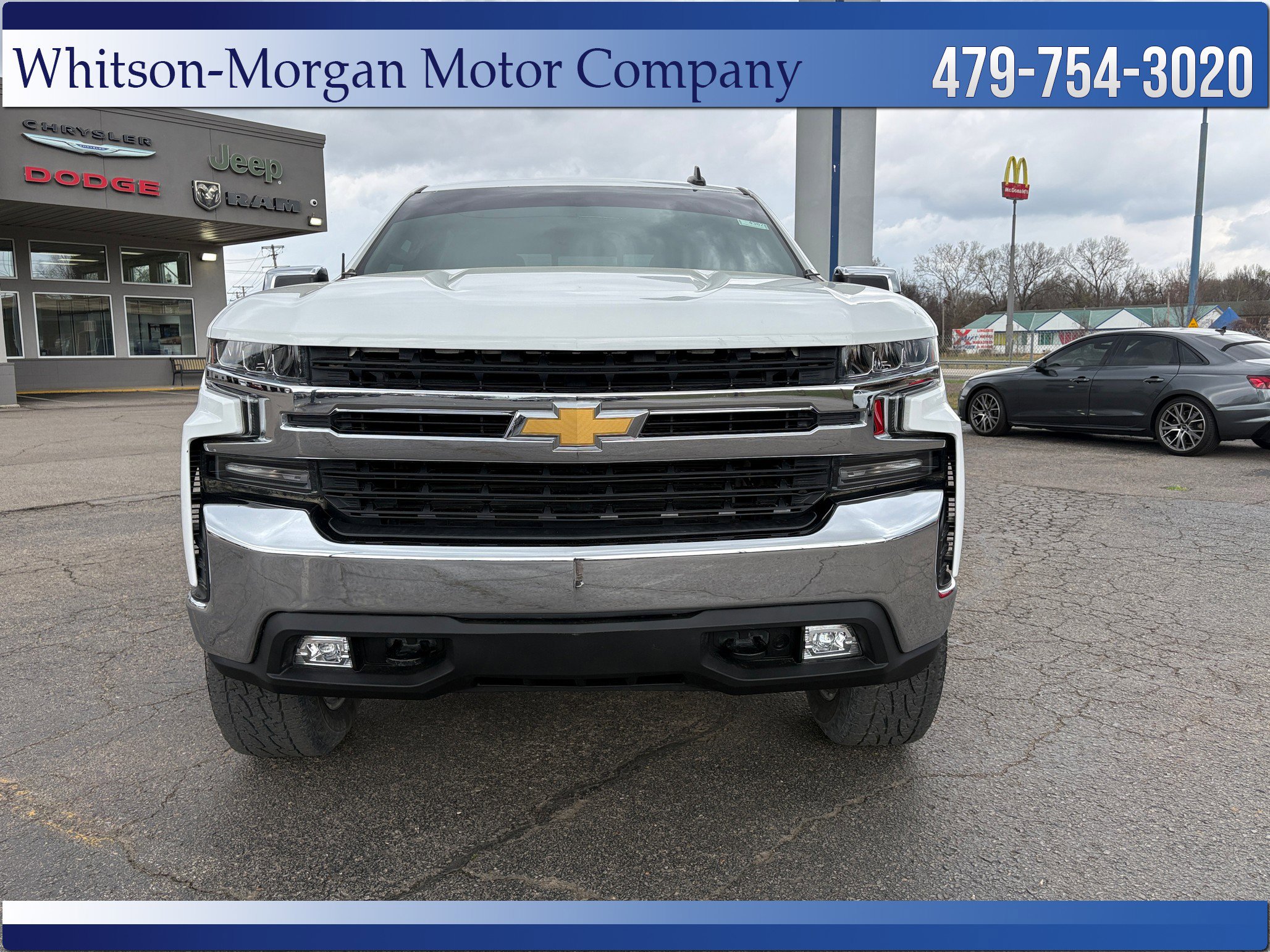 Used 2020 Chevrolet Silverado 1500 LT with VIN 3GCUYDED8LG158941 for sale in Little Rock