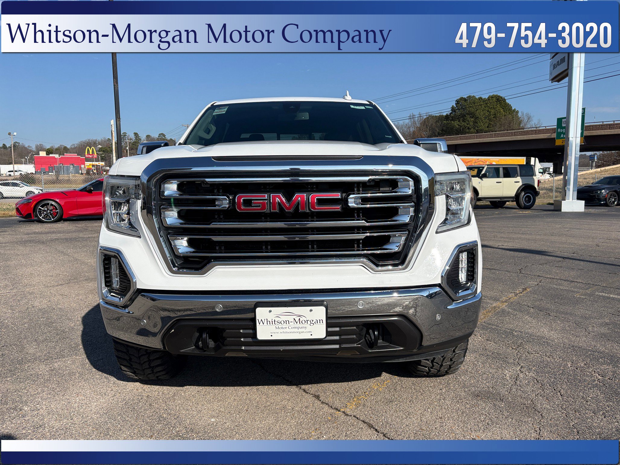 Used 2020 GMC Sierra 1500 SLT with VIN 3GTU9DED1LG424572 for sale in Little Rock