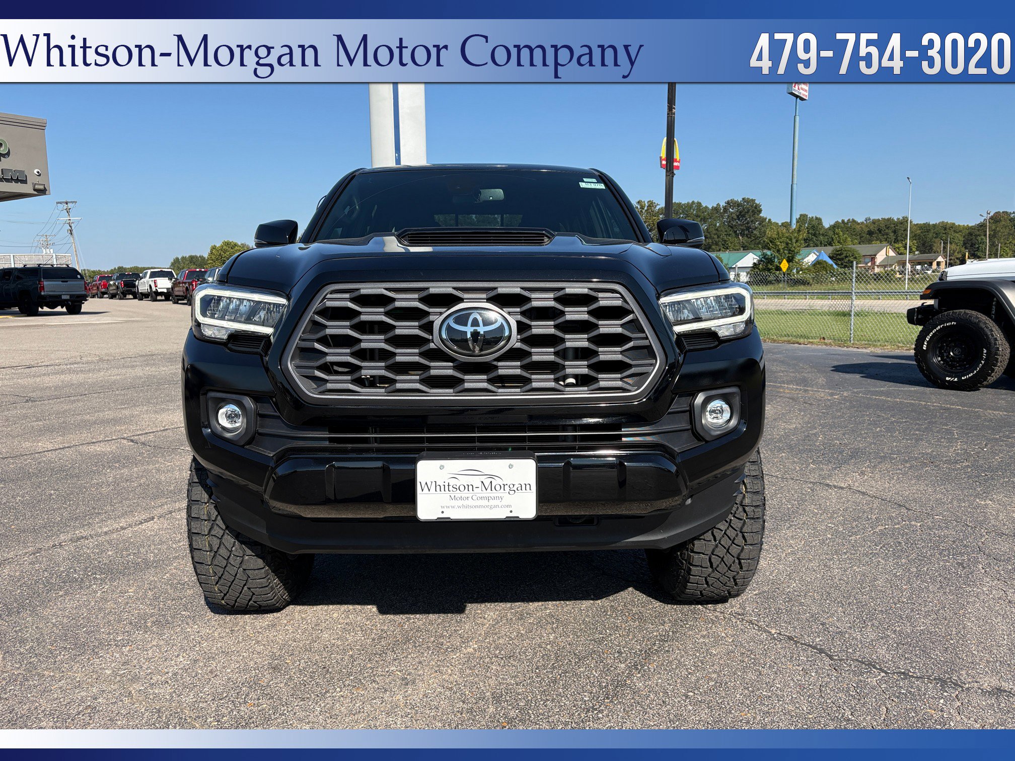 Used 2022 Toyota Tacoma TRD Sport with VIN 3TMCZ5AN3NM512317 for sale in Little Rock