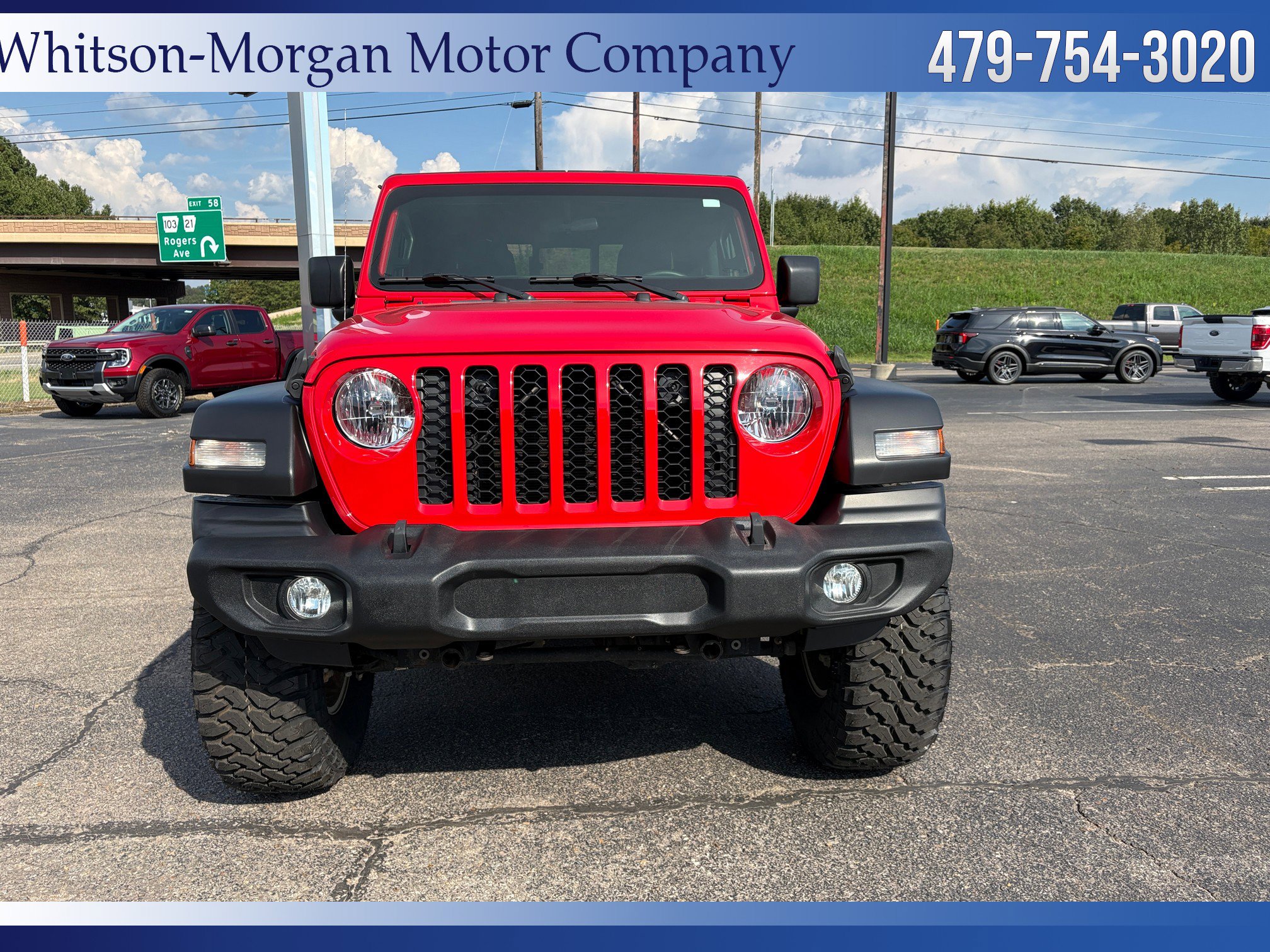 Used 2020 Jeep Gladiator Sport S with VIN 1C6HJTAG7LL112897 for sale in Little Rock