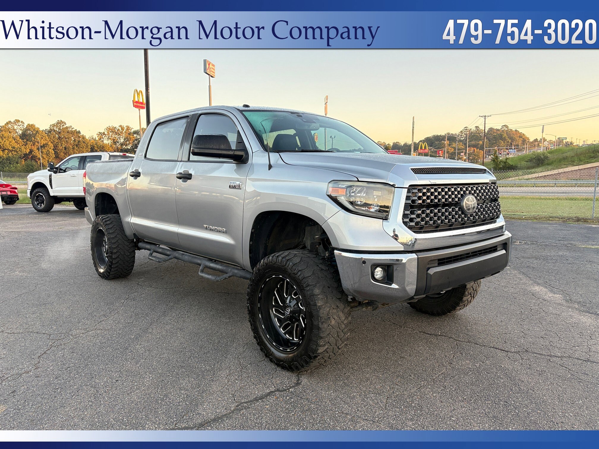 2019 Toyota Tundra SR5 CrewMax photo 3