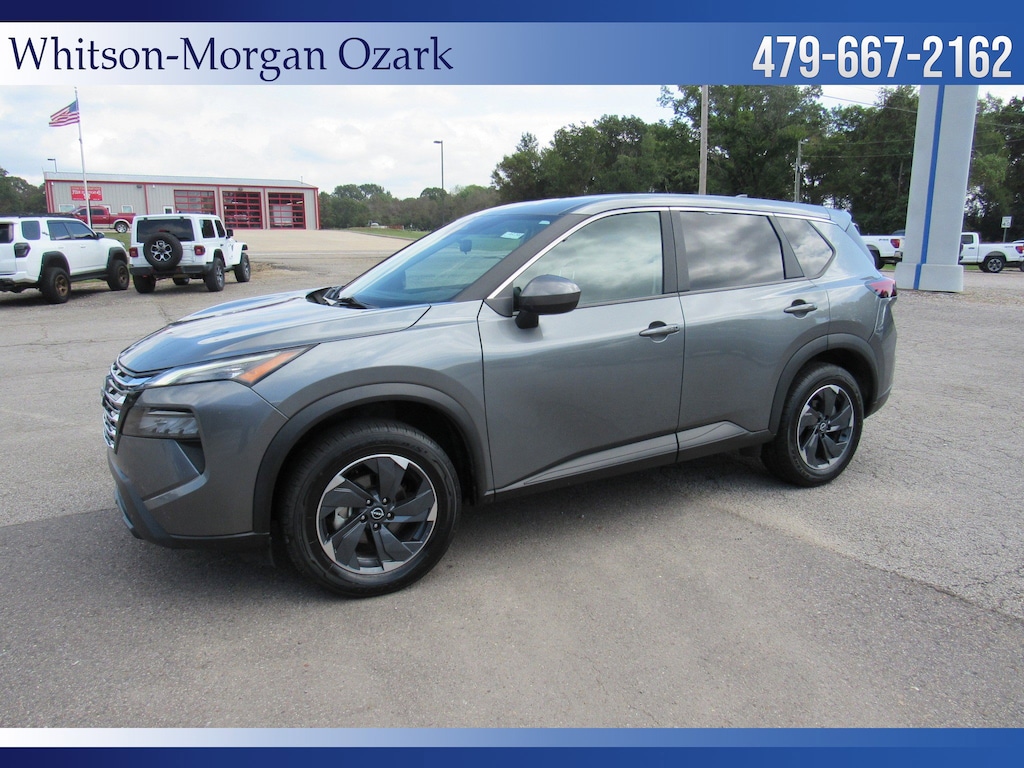 Used 2024 Nissan Rogue SV FWD SV