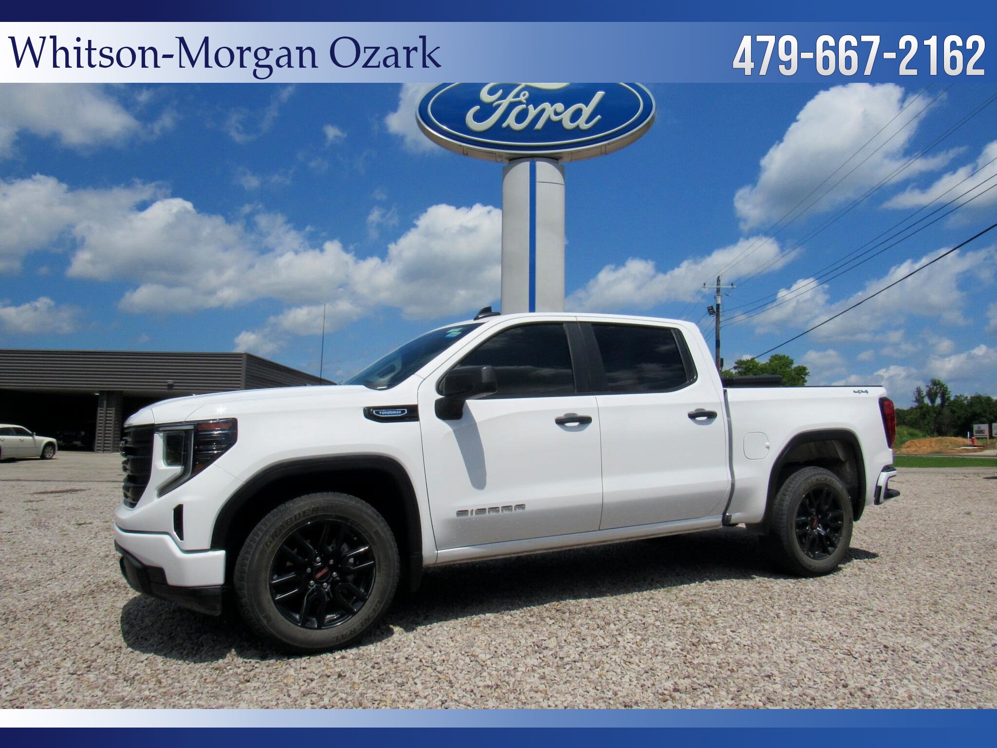 2024 GMC Sierra 4WD Crew Cab Short Box Pro's photo