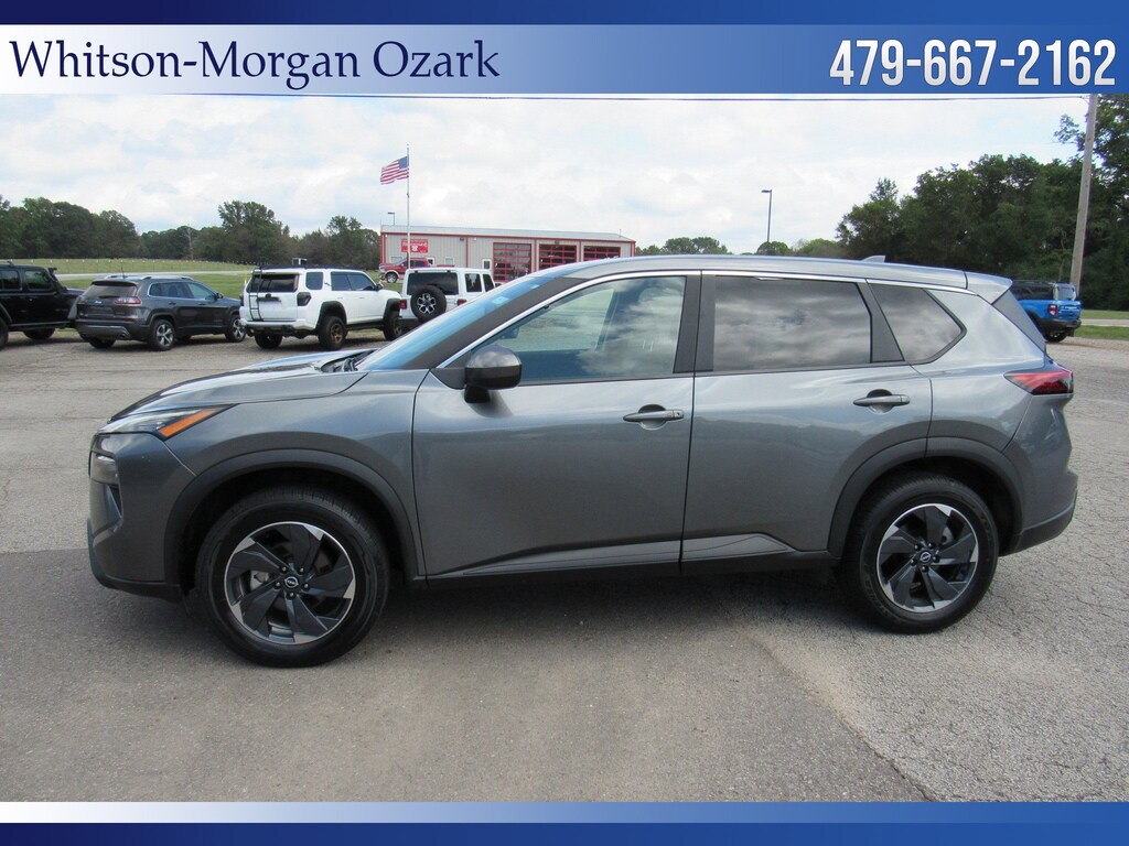 Used 2024 Nissan Rogue SV FWD SV