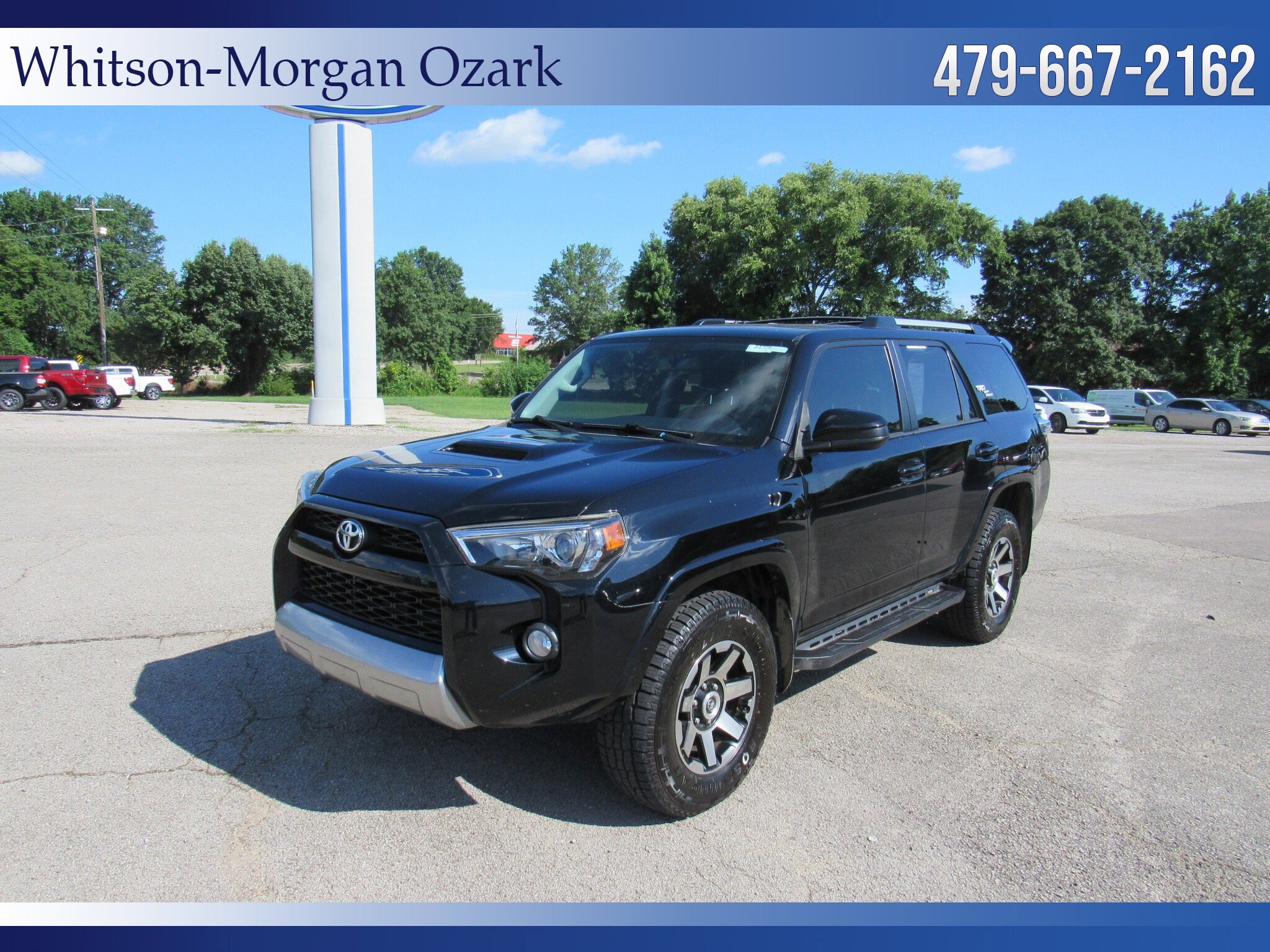 2017 Toyota 4Runner TRD photo 2