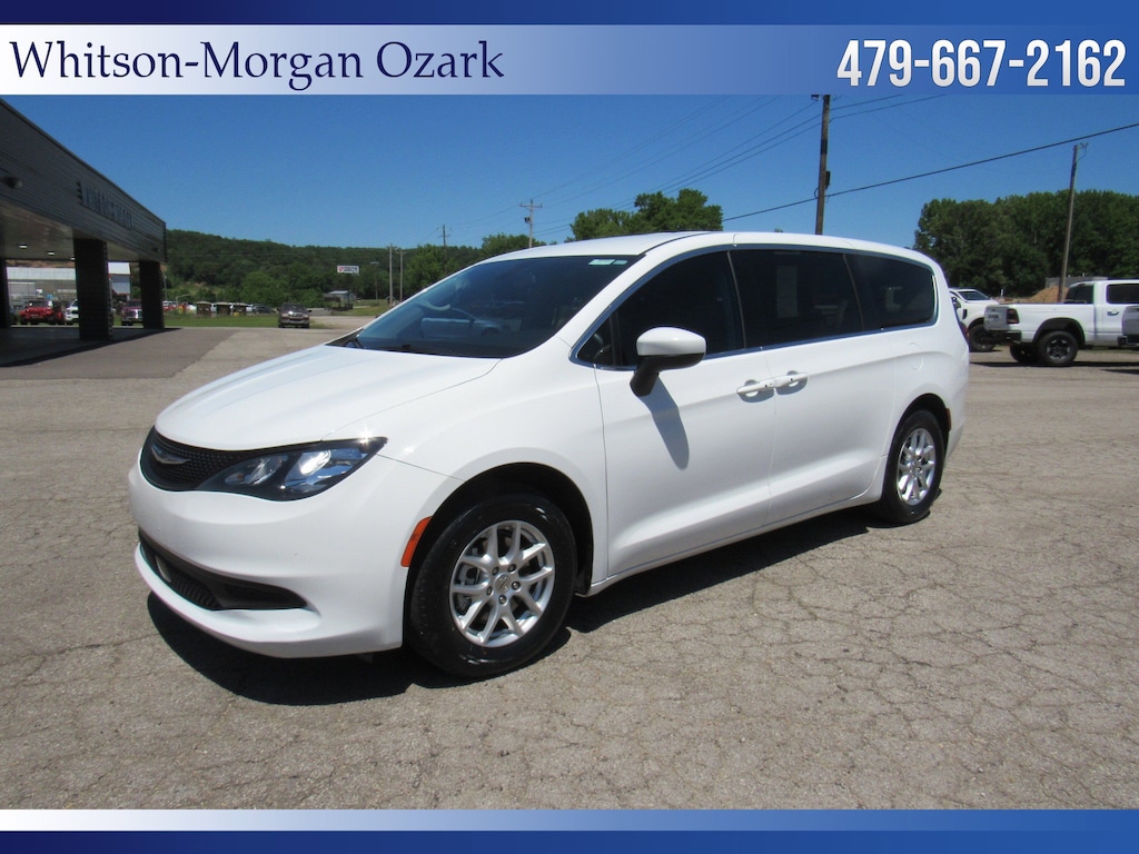 Used 2022 Chrysler Voyager LX LX FWD