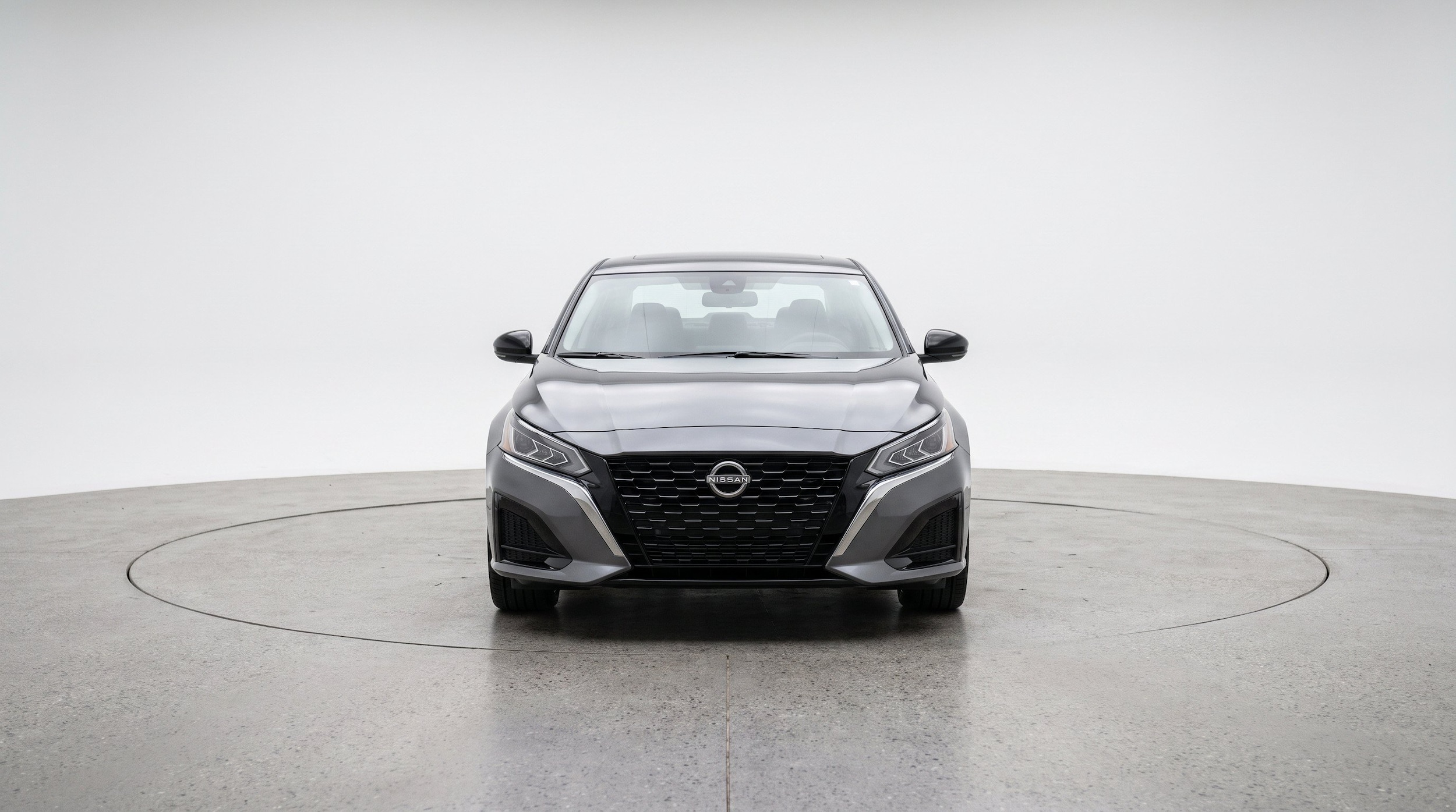 Thumbnail: 2025 Nissan Altima - 2