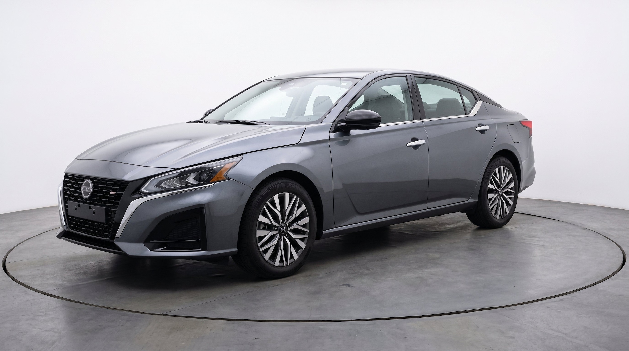 Thumbnail: 2025 Nissan Altima - 3