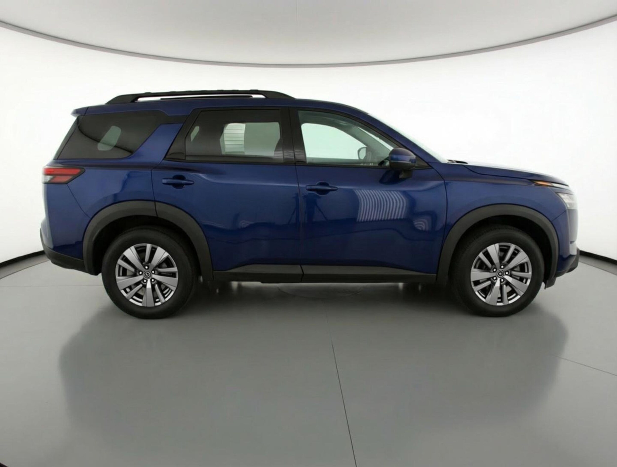 Thumbnail: 2025 Nissan Pathfinder - 8