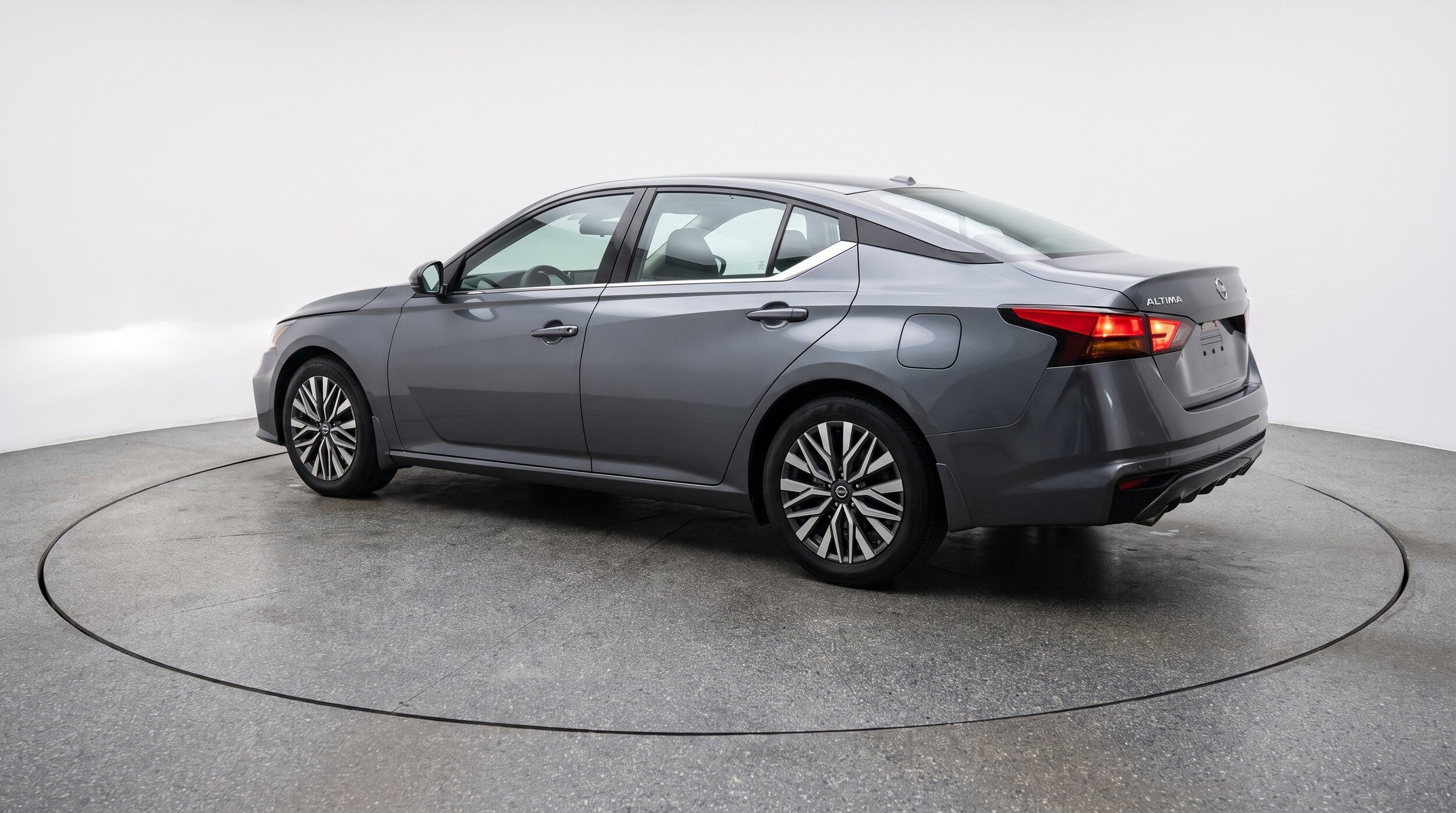 Thumbnail: 2025 Nissan Altima - 6