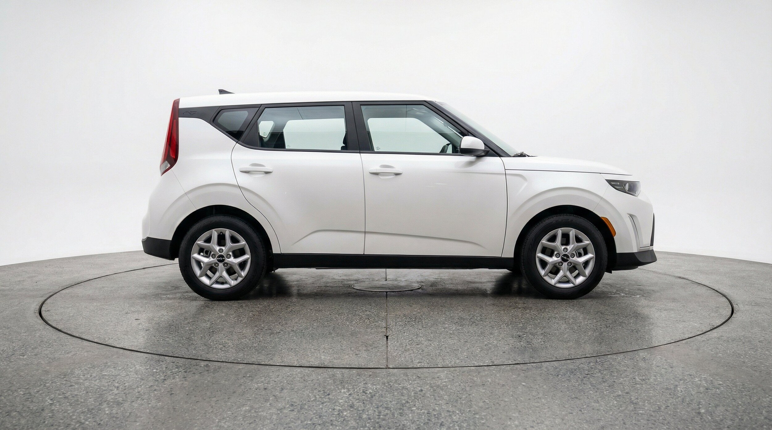 Thumbnail: 2025 Kia Soul - 11