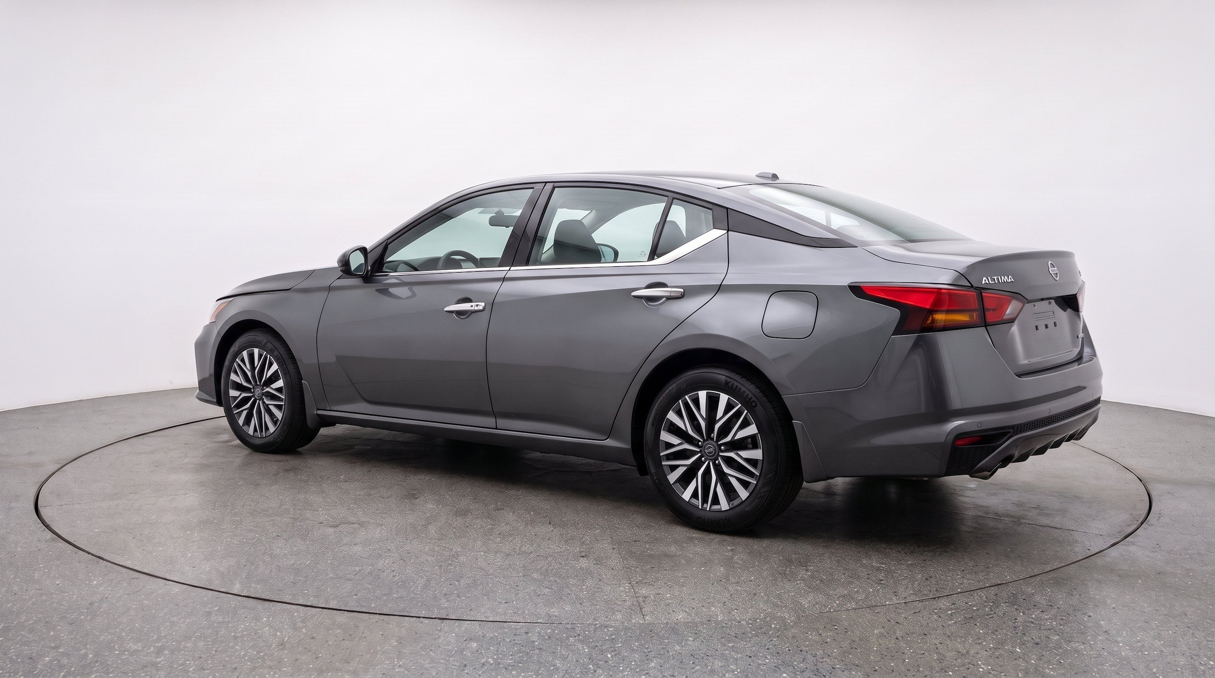 Thumbnail: 2025 Nissan Altima - 6