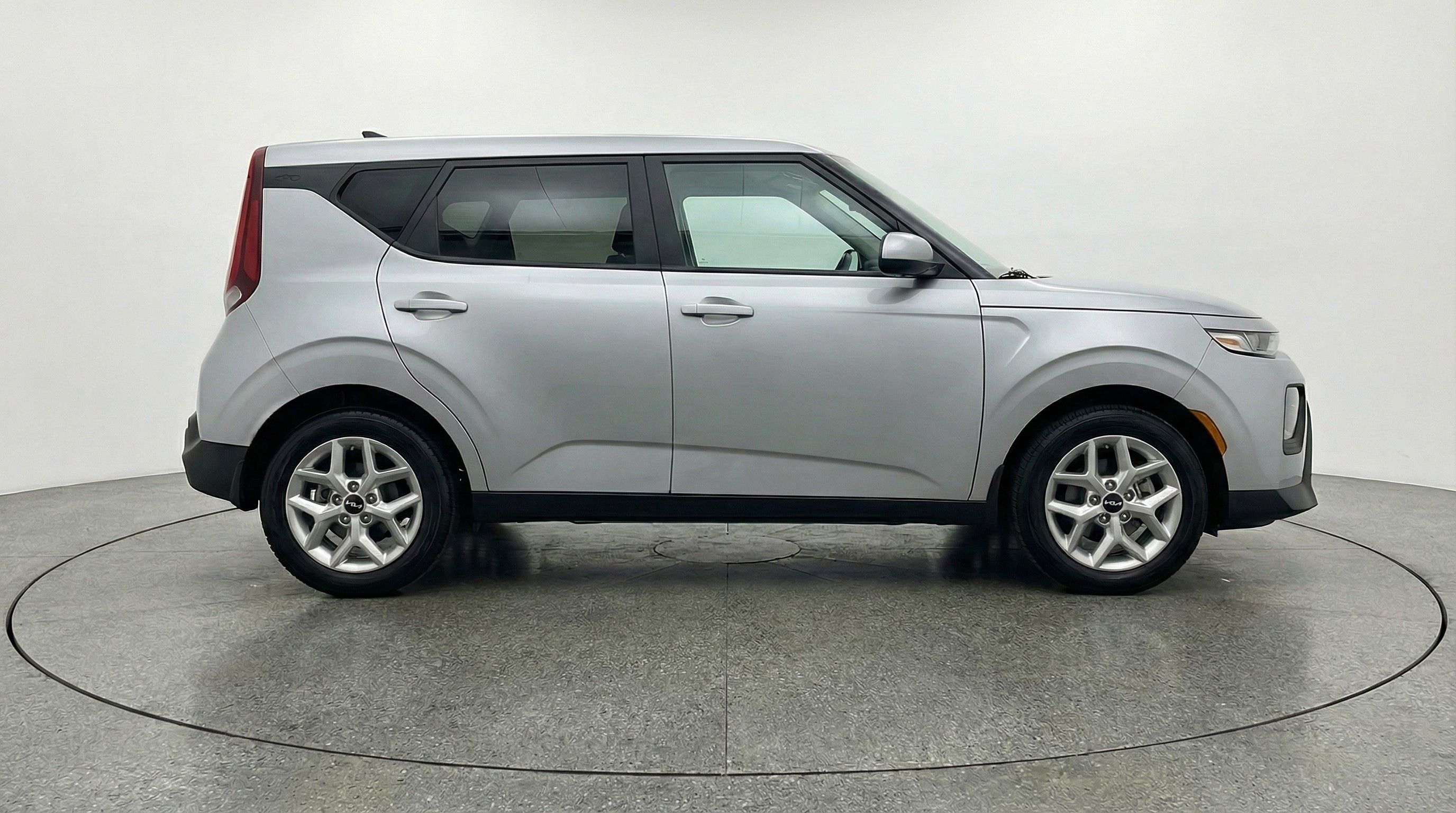 Thumbnail: 2025 Kia Soul - 8