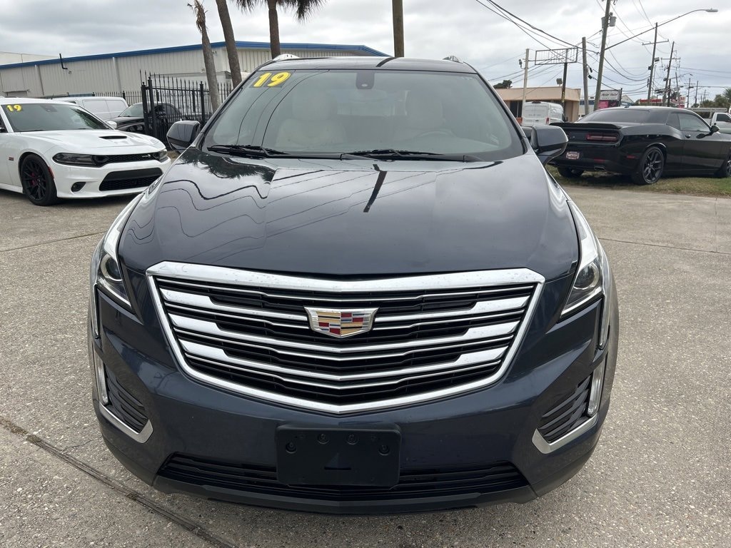 Used 2019 CADILLAC XT5 Base SUV