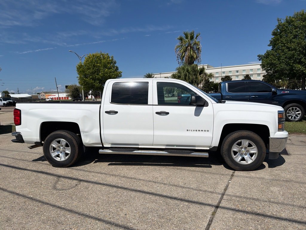 2014 Chevrolet Silverado 1500 LT photo 3