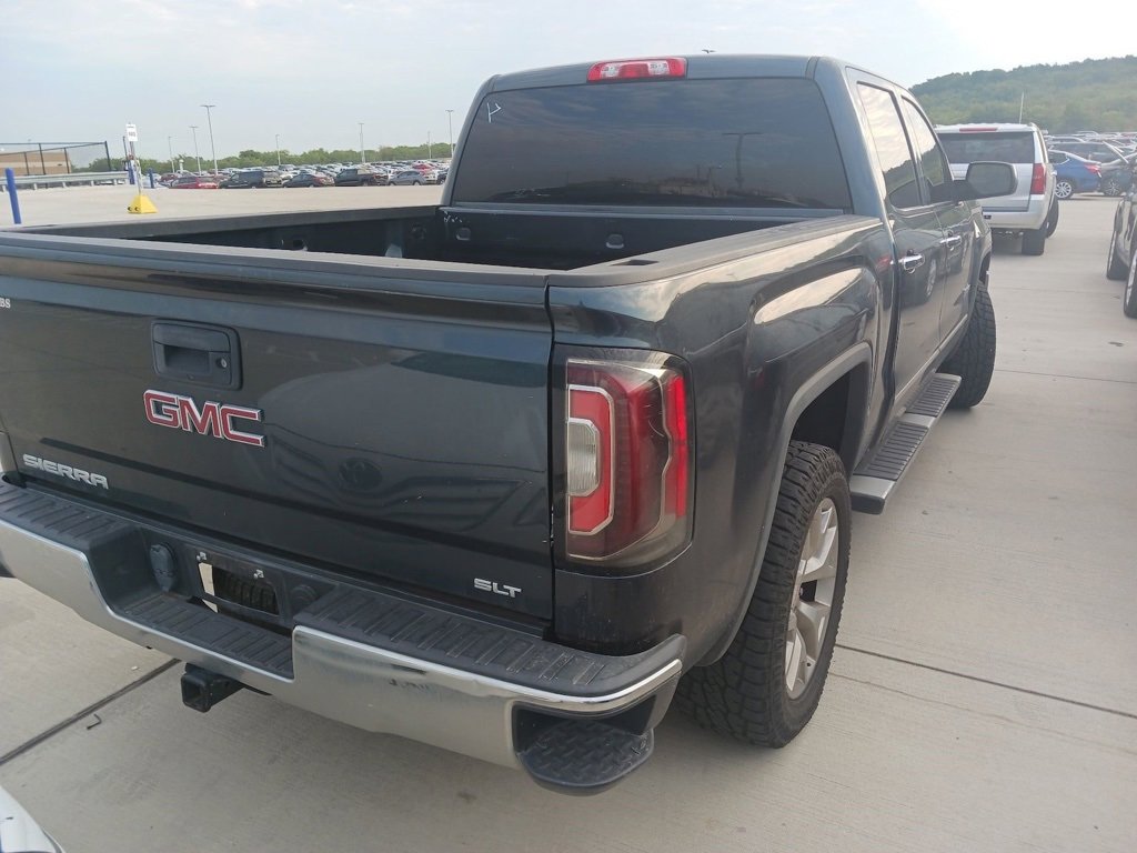 2018 Gmc Sierra 1500 SLT photo 3