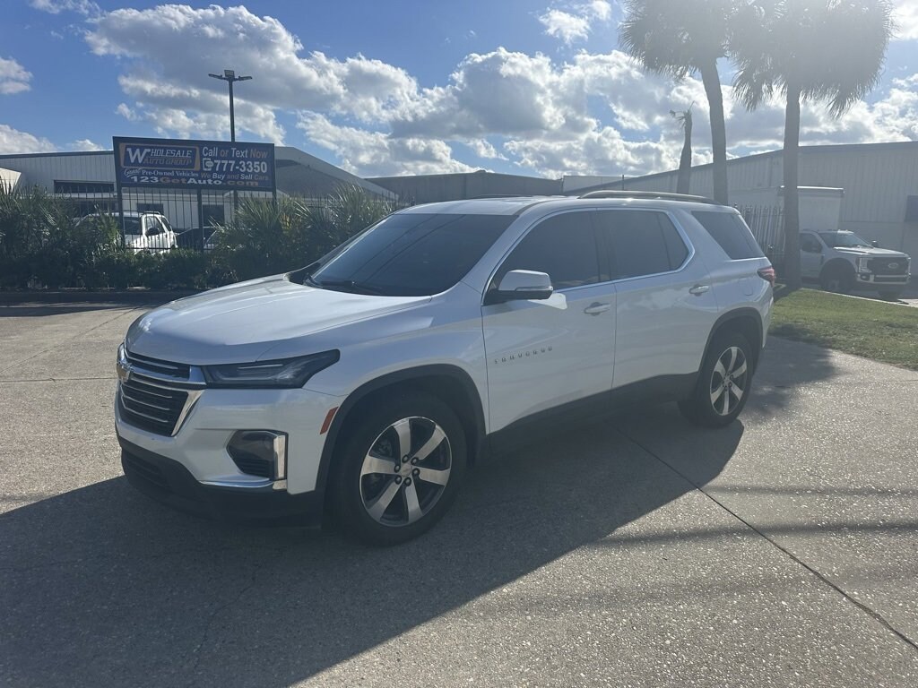 Used 2022 Chevrolet Traverse LT Leather SUV