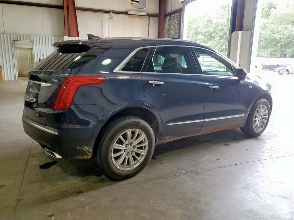 2019 Cadillac XT5 Base photo 2