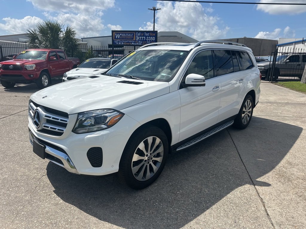 2019 Mercedes Benz GLS 450 4MATIC photo 2