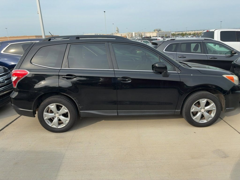 2015 Subaru Forester 2.5i Limited photo 3
