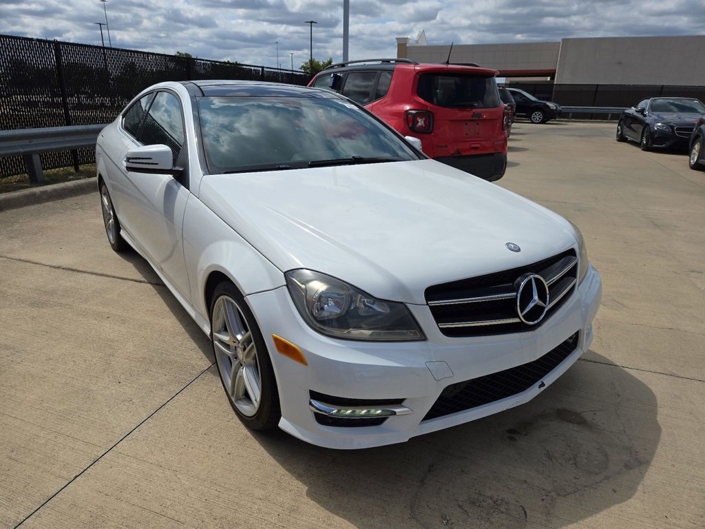 2014 Mercedes Benz C 250 Coupe photo 2