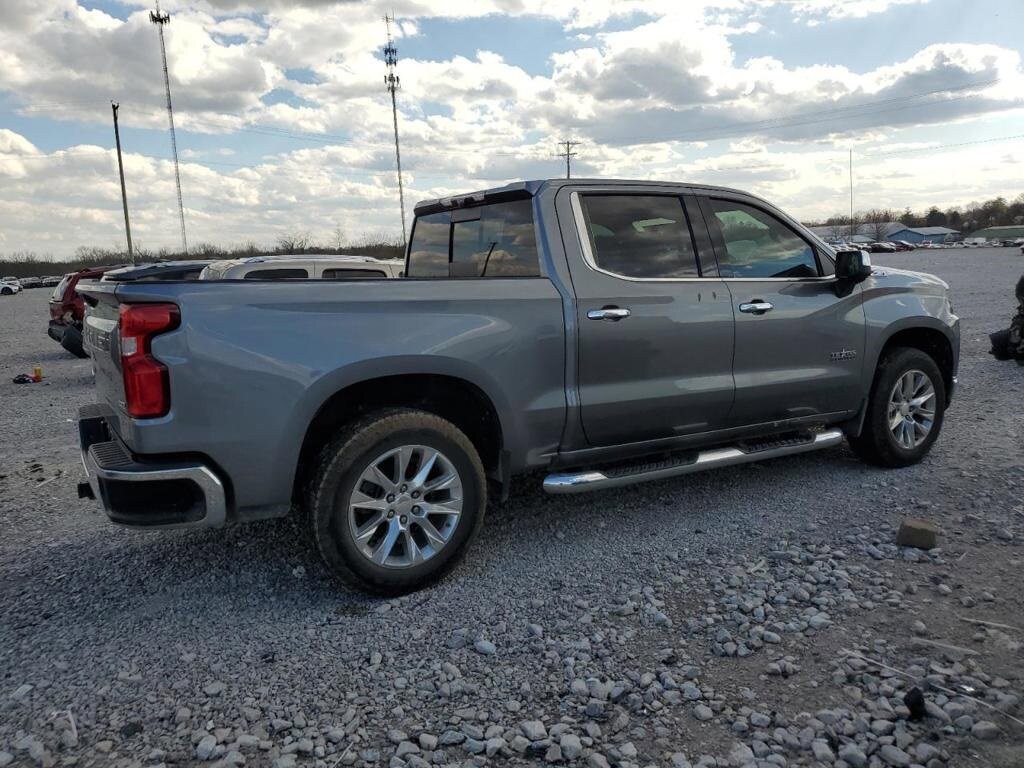 2021 Chevrolet Silverado 1500 LTZ photo 3