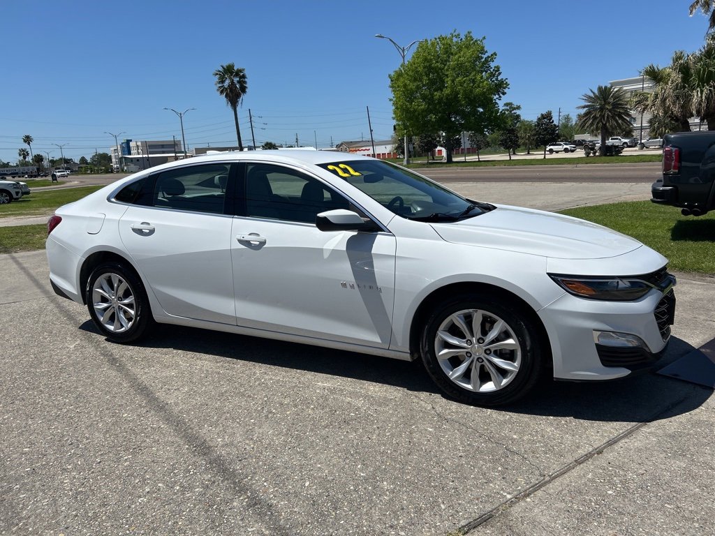 2022 Chevrolet Malibu 1LT photo 4