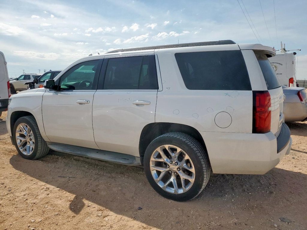 2016 Chevrolet Tahoe LT photo 2