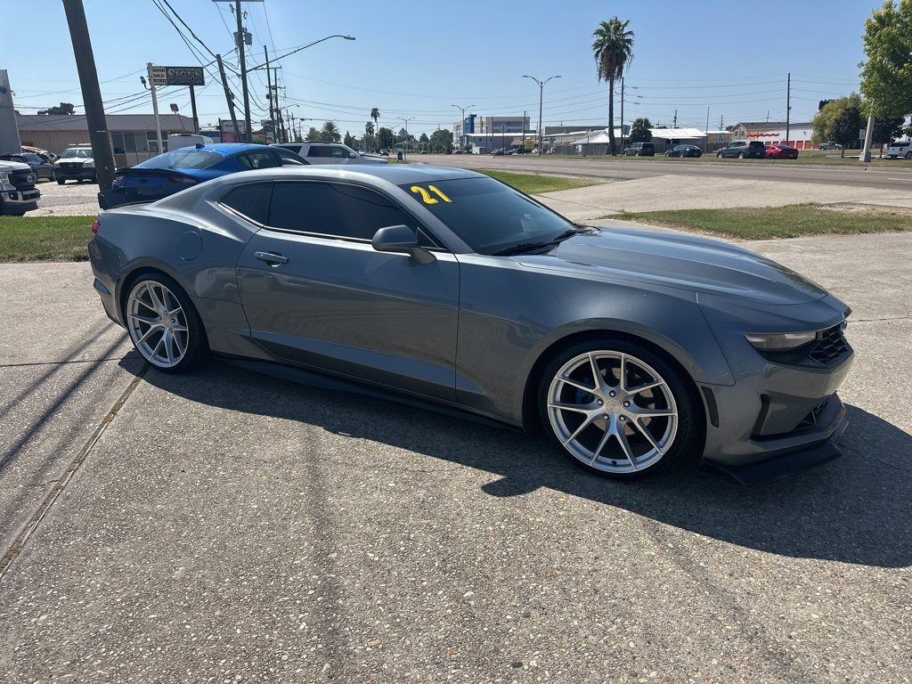 2021 Chevrolet Camaro 1LS 1LT photo 3