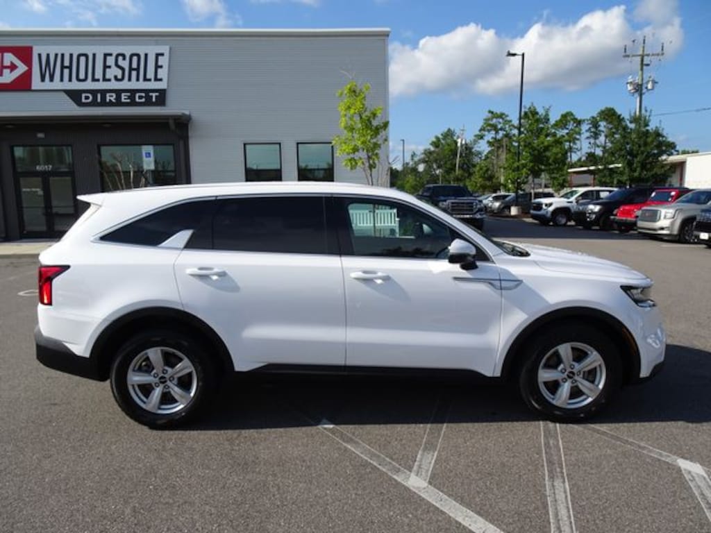 Used 2023 Kia Sorento LX SUV