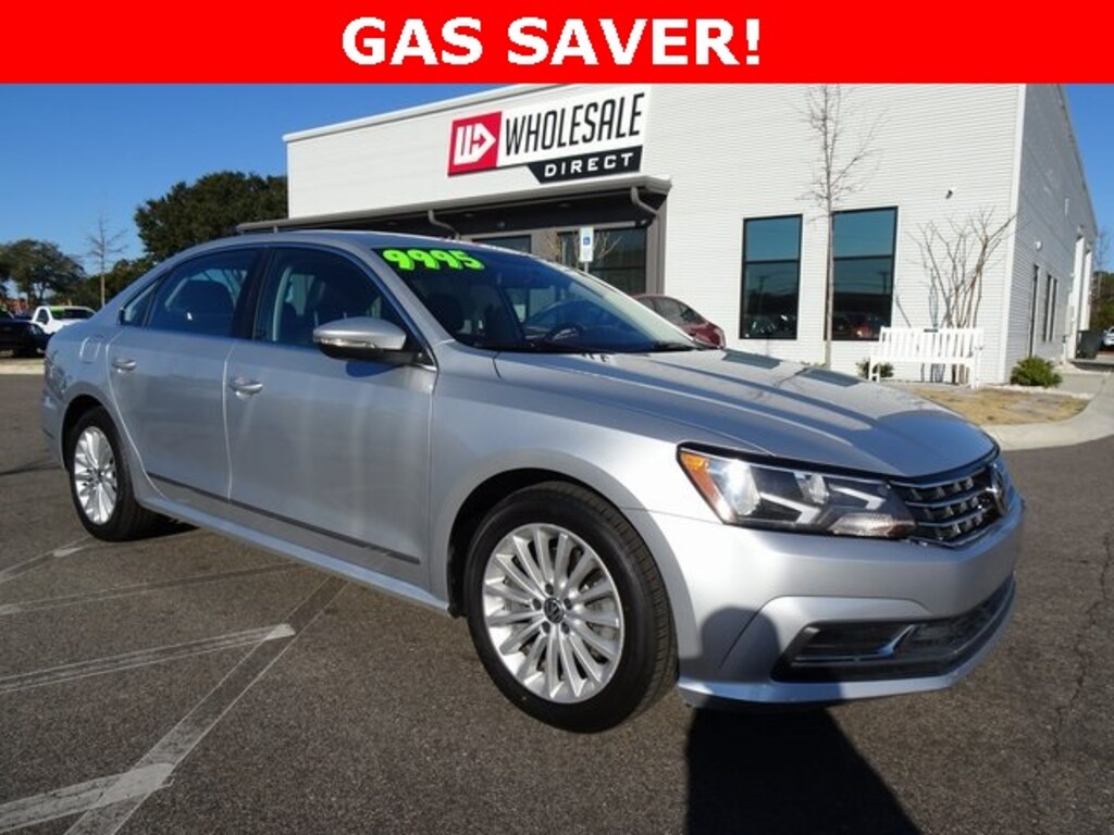 Used 2017 Volkswagen Passat 1.8T SE Sedan