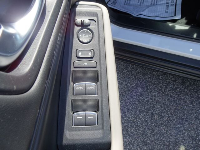 2023 Honda Accord EX - Photo 13