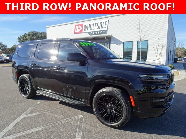 2022 Jeep Wagoneer Series I's photo