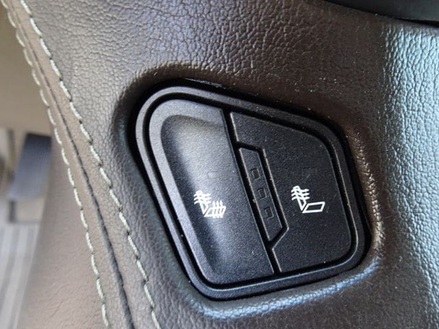 2019 Chevrolet Tahoe LT - Photo 27