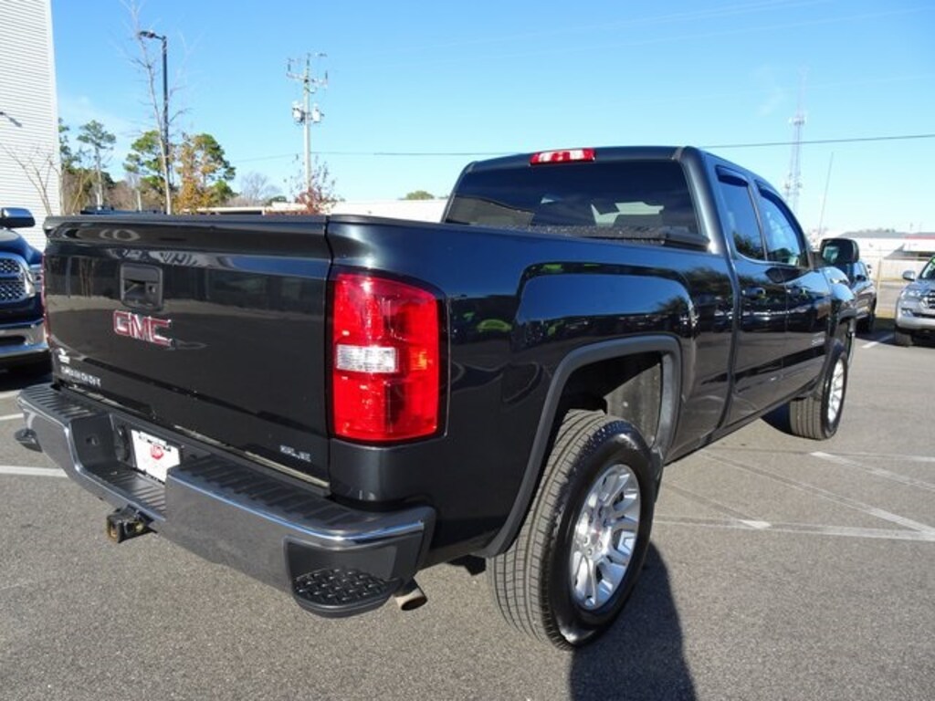 Used 2017 GMC Sierra 1500 SLE Truck Double Cab