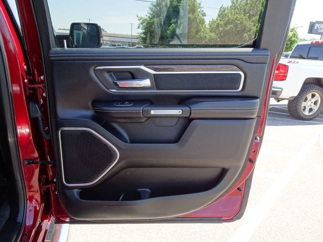 2020 RAM Ram 1500 Pickup Laramie - Photo 19