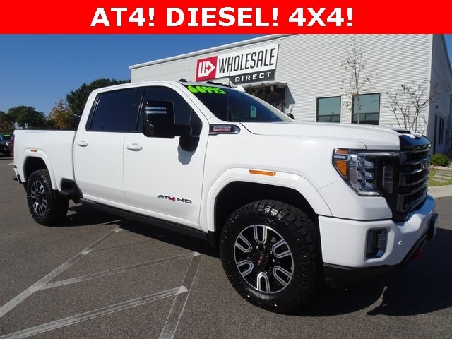 2023 GMC Sierra 2500HD AT4's photo