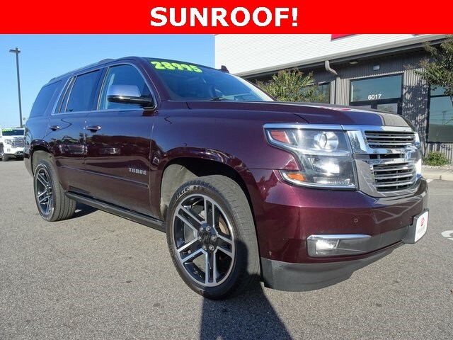2017 Chevrolet Tahoe Premier photo 2
