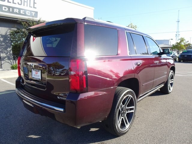 2017 Chevrolet Tahoe Premier photo 3