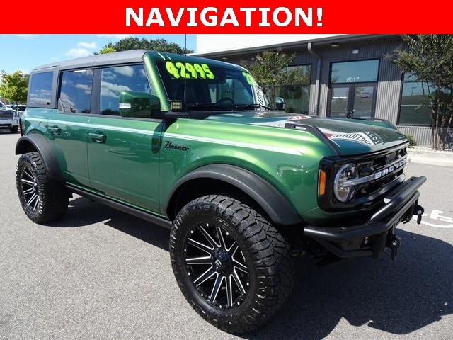 2023 Ford Bronco 4-Door Outer Banks's photo