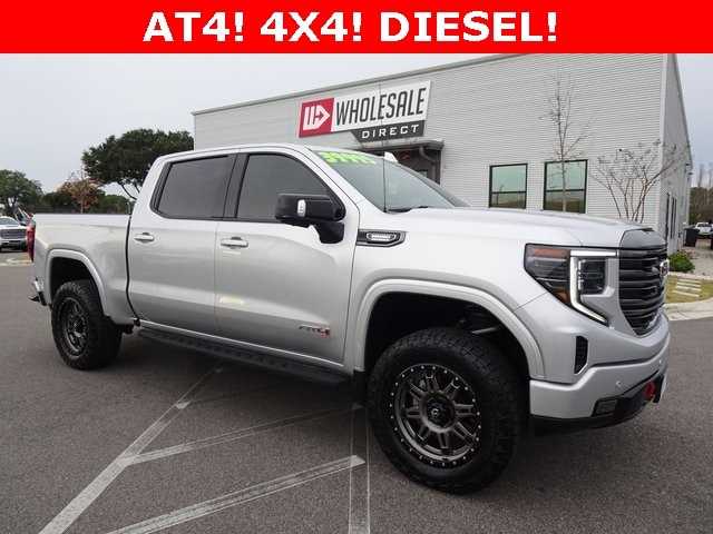 2022 GMC Sierra 1500 AT4's photo