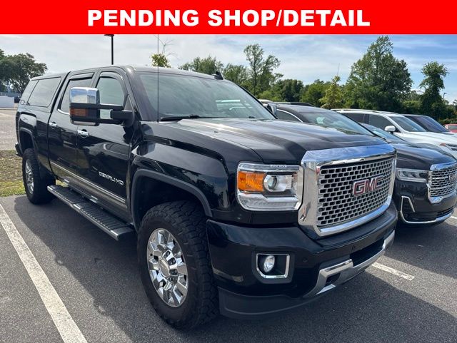 2016 GMC Sierra 4WD Crew Cab Standard Box Denali's photo